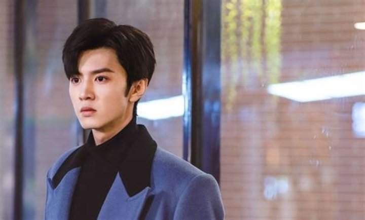 Discovering the Life and Career of Chen Zheyuan: A Rising Star in Chinese Entertainment