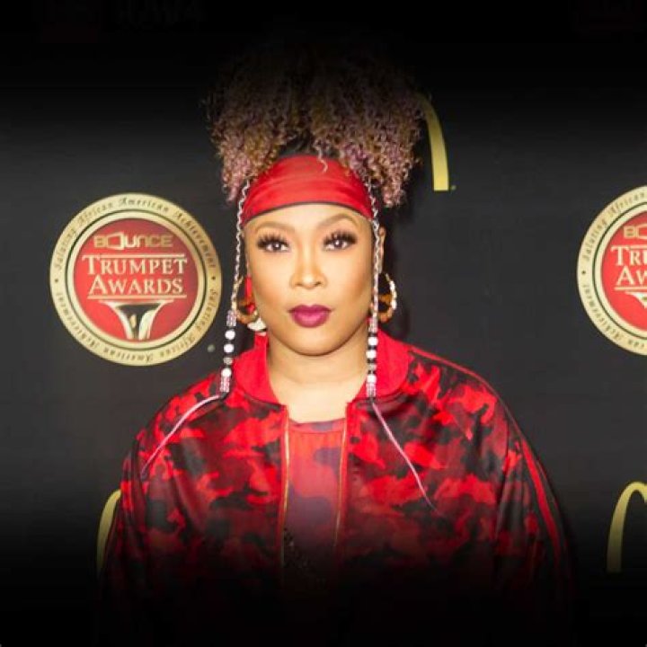 How Old Is Da Brat? Discovering the Age and Legacy of the Iconic Rapper