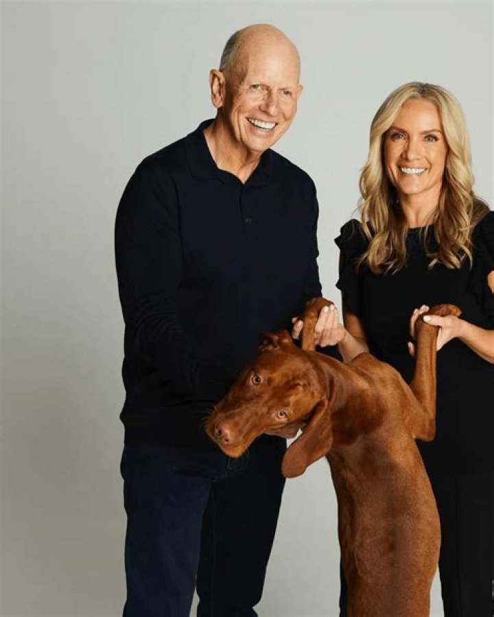 How Old is Dana Perino? A Comprehensive Look at Her Life and Career