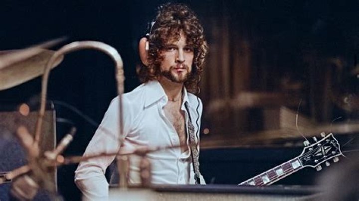Is Lindsey Buckingham Still Married in 2024? A Look into His Personal Life