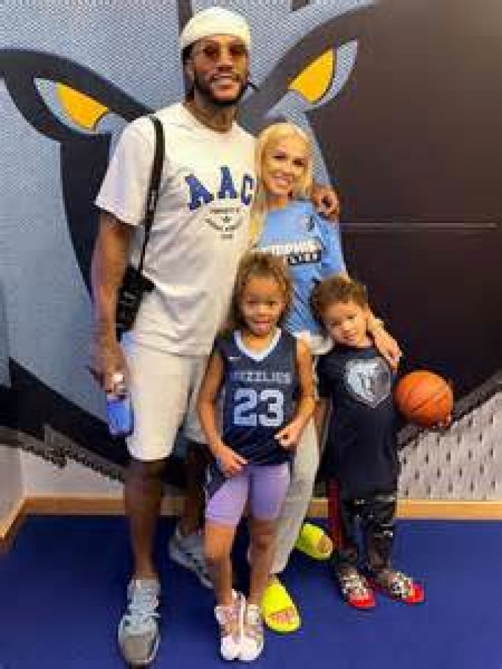 Unveiling the Background: Alaina Anderson's Parents